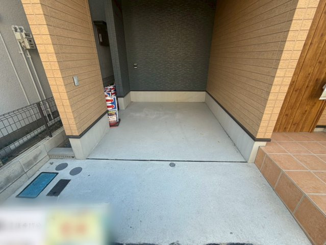 川口市三ツ和3丁目　新築一戸建て　1号棟の駐車場|カースペースがあります