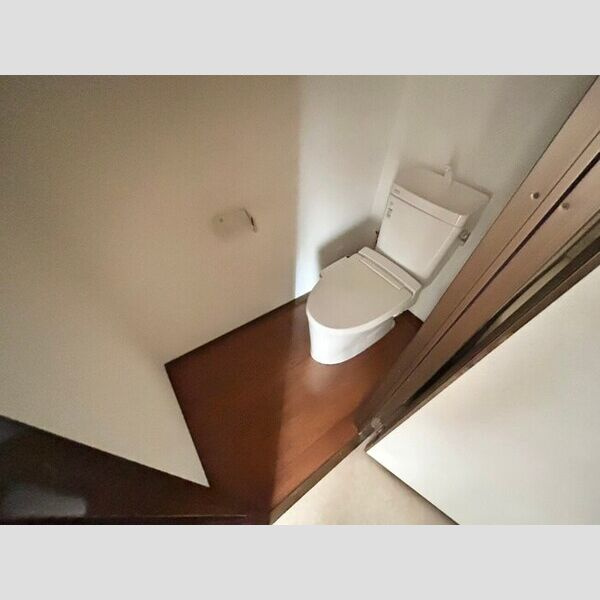 パレス和坂の内装