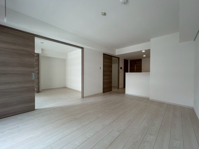 船橋市印内町の賃貸マンションの居間・リビング|ゆったり過ごせる居間です