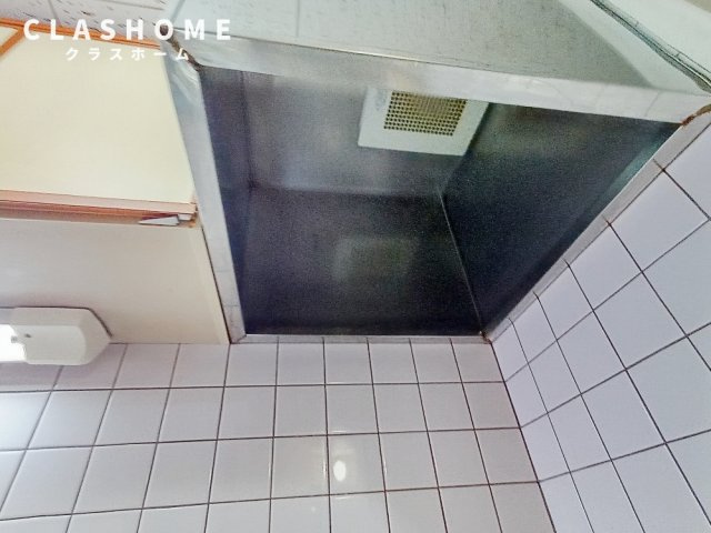 栄ハイツ　　刈谷市近郊の賃貸はクラスホーム刈谷店の玄関|同物件の別部屋になります。