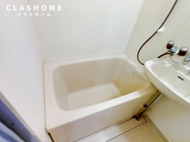 栄ハイツ　　刈谷市近郊の賃貸はクラスホーム刈谷店の浴室|同物件の別部屋になります。