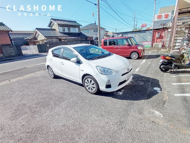 栄ハイツ　　刈谷市近郊の賃貸はクラスホーム刈谷店の駐車場
