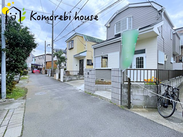 さいたま市見沼区大字中川　中古一戸建ての前面道路含む現地写真|26.4.6撮影済み
