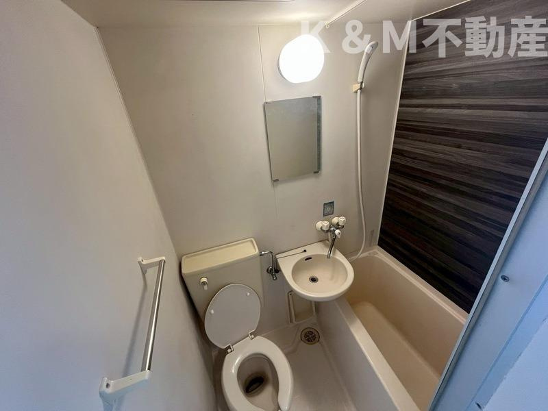 クレセントコート柏 Bの浴室|日々の疲れを癒すお風呂付です