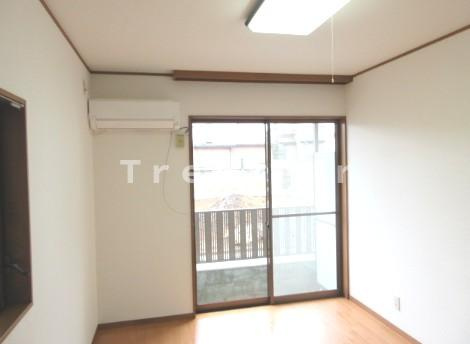 セカンド・ポートの居間・リビング