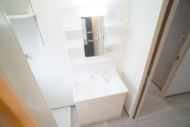 ハイツ池田Ｅ棟の洗面所