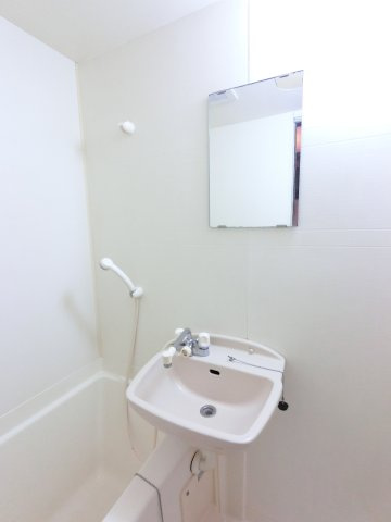 ブリリアント・アイの洗面所