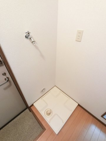 ブリリアント・アイの設備