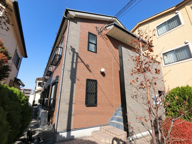 ブリリアント・アイの外観