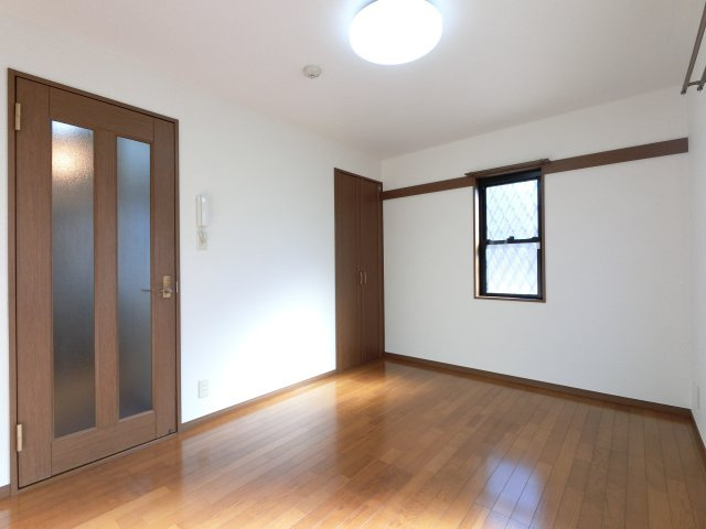 ブリリアント・アイの居間・リビング