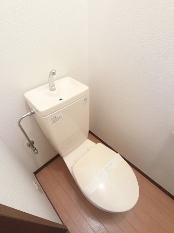 ブリリアント・アイのトイレ