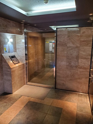 【エントランス】 | スカイコート市ヶ谷柳町