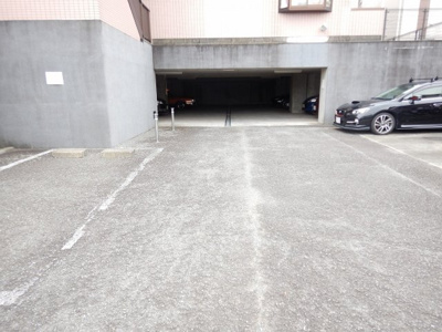 【駐車場】 | シャルムピエス