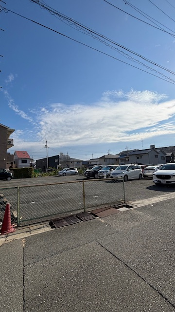 太陽ハイツモータープールの外観