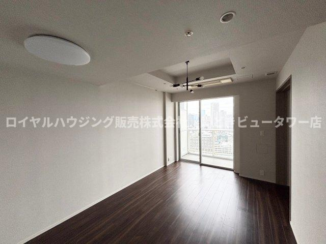 【ダイニング】