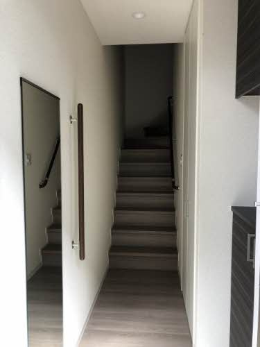 グランデ三木の玄関