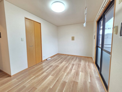 【洋室】 | グリーンコート