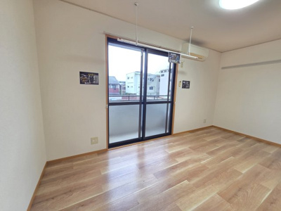 【洋室】 | グリーンコート