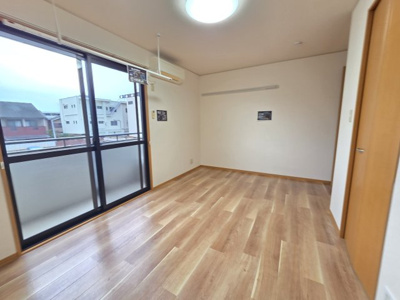 【洋室】 | グリーンコート