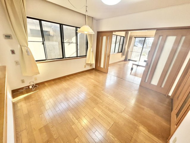 石岡市府中　住友林業施工住宅　の居間・リビング|明るいＬＤＫ