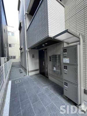 【エントランス】 | スペチアーレ中宮 