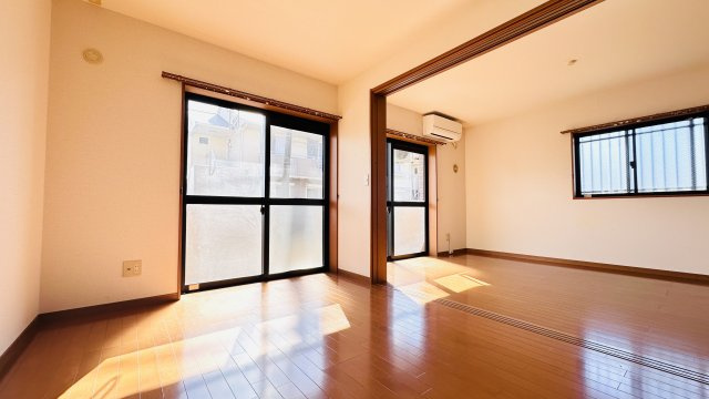 トレンタ・ノーベの洋室