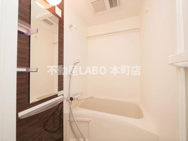 エスリード西九条レジデンスの浴室