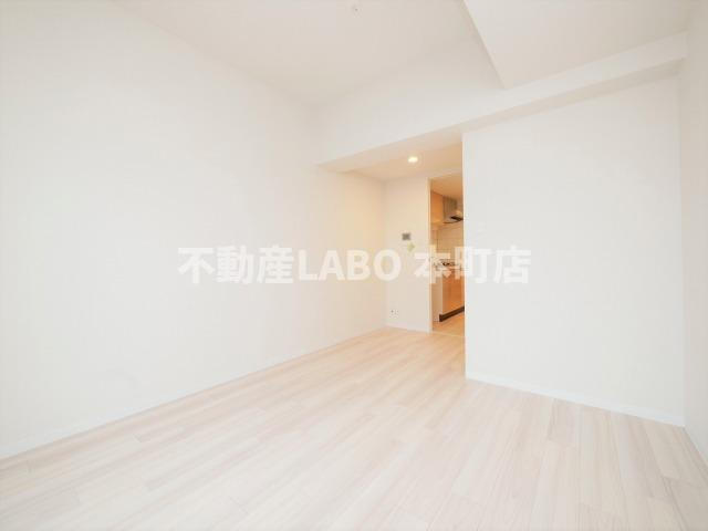 エスリード西九条レジデンスの洋室