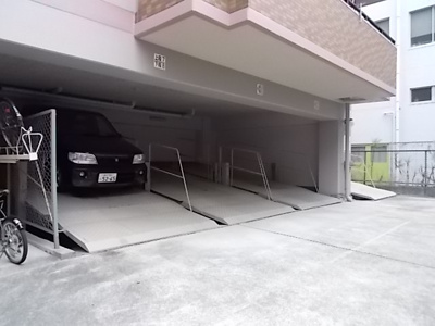 【駐車場】 | ベル・アーバニティ江坂Ⅱ
