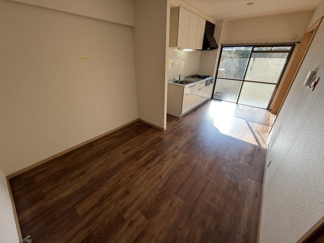 ハイツ清風の居間・リビング