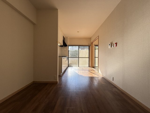 ハイツ清風の居間・リビング