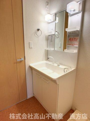 ヴィラ　ド　ハピネスⅠの洗面所