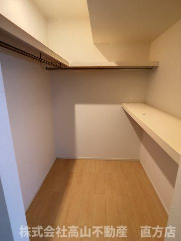 ヴィラ　ド　ハピネスⅠの収納