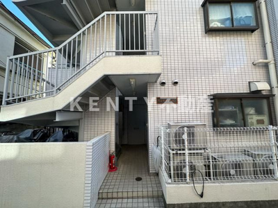 【エントランス】 | ちとせマンション | ゆとりのあるエントランスです