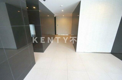 【ロビー】 | ＡＸＡＳ大森西アジールコート | 清潔なロビーです