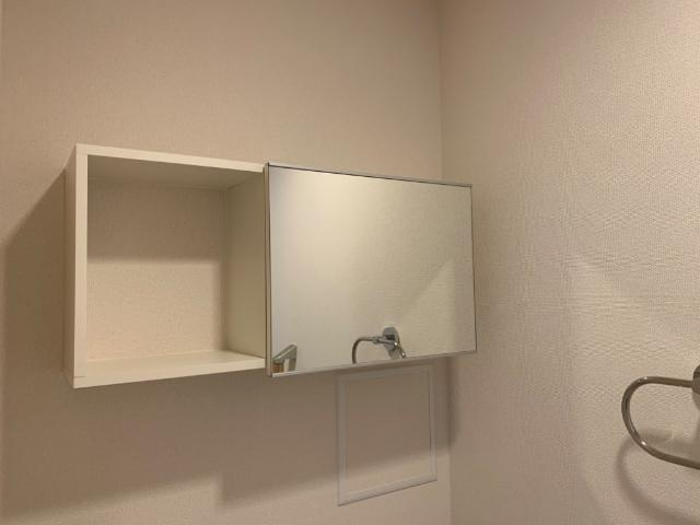 【トイレ】 | Ｌｉｅｎ　Ｃｈａｔｅａｕ（リヤンシャトー） | トイレ上収納