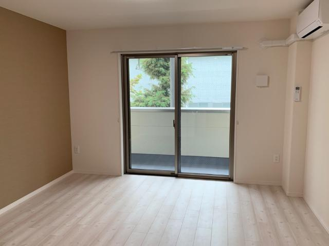 【内装】 | Ｌｉｅｎ　Ｃｈａｔｅａｕ（リヤンシャトー） | 洋室