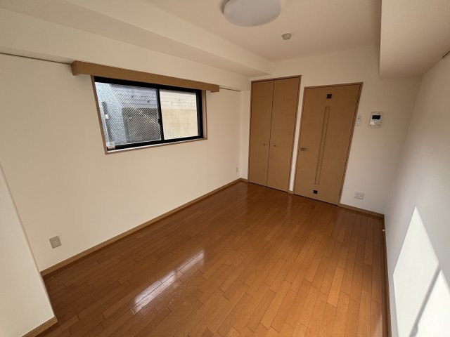 プライムアーバン行徳Ⅲの寝室