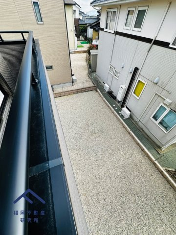 鳥栖市田代外町　戸建てのバルコニー