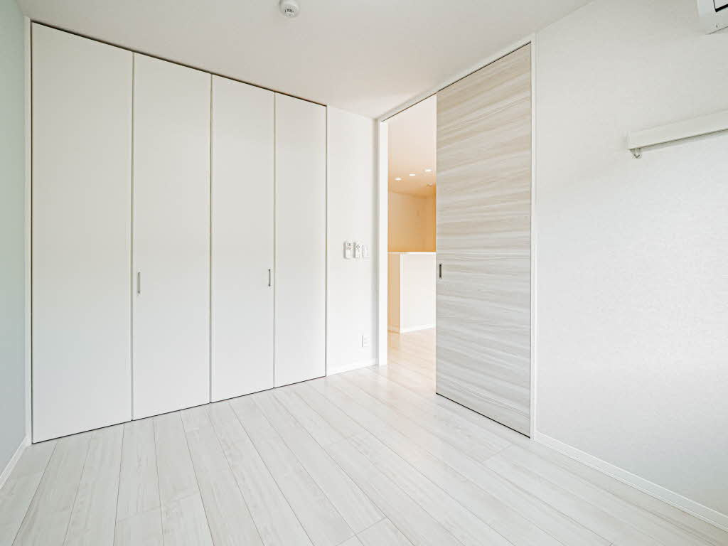 シャーメゾン　レーヴの洋室