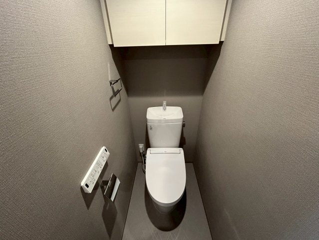 船橋市印内町の賃貸マンションのトイレ