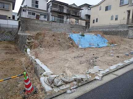 広島市東区上温品４丁目の外観