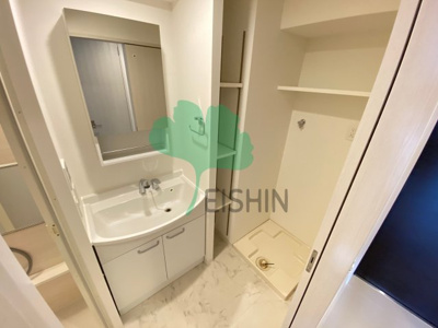 【洗面所】 | LANDIC Y138(ランディックY138) | シャンプードレッサー・室内洗濯機置き場で棚も付いています！