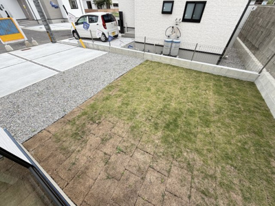 【庭】 | うるま市与那城屋慶名2期（全6棟）1・3号棟 | 3号棟　お庭付き♪