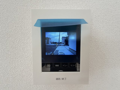【セキュリティ】 | うるま市与那城屋慶名2期（全6棟）1・3号棟 | 3号棟　TVモニター付きインターフォン♪