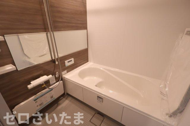 《仲介手数料無料》練馬区大泉学園町１丁目5-5新築一戸建てKEIAI GRACEの浴室