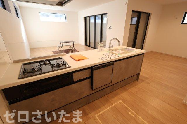 《仲介手数料無料》練馬区大泉学園町１丁目5-5新築一戸建てKEIAI GRACEのキッチン