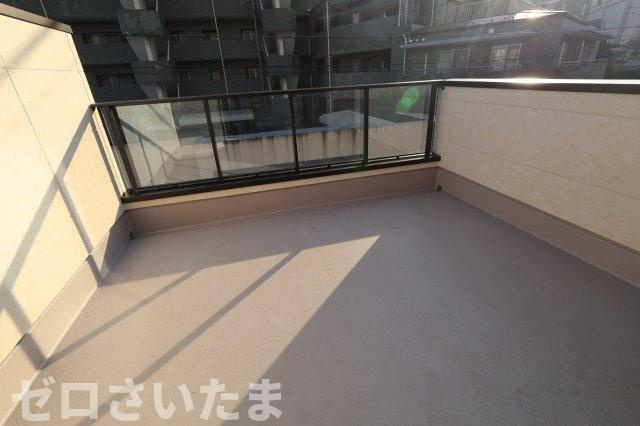 《仲介手数料無料》練馬区大泉学園町１丁目5-5新築一戸建てKEIAI GRACEのバルコニー