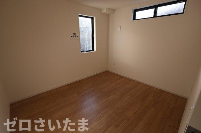 《仲介手数料無料》練馬区大泉学園町１丁目5-5新築一戸建てKEIAI GRACEの洋室
