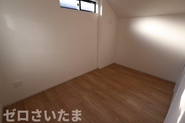 《仲介手数料無料》練馬区大泉学園町１丁目5-5新築一戸建てKEIAI GRACEの洋室
